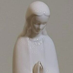 Beautiful NAPCO CERAMIC JAPAN Praying Virgin Mary Madonna